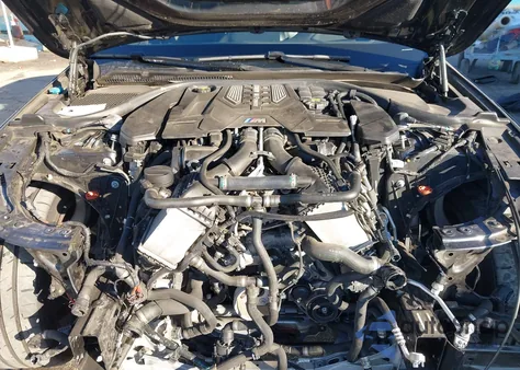 2019 BMW M5 Competition z USA, uszkodzony, nr VIN WBSJF0C58KB447976